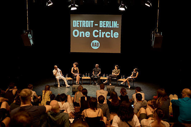 Panel Discussion: <i>On Air: The Importance of Radio</i> with Juan Atkins (Metroplex), Diana McCarty (reboot.fm), John E. Collins (Underground Resistance), Hanna Bächer & Lisa Blanning (Moderation)